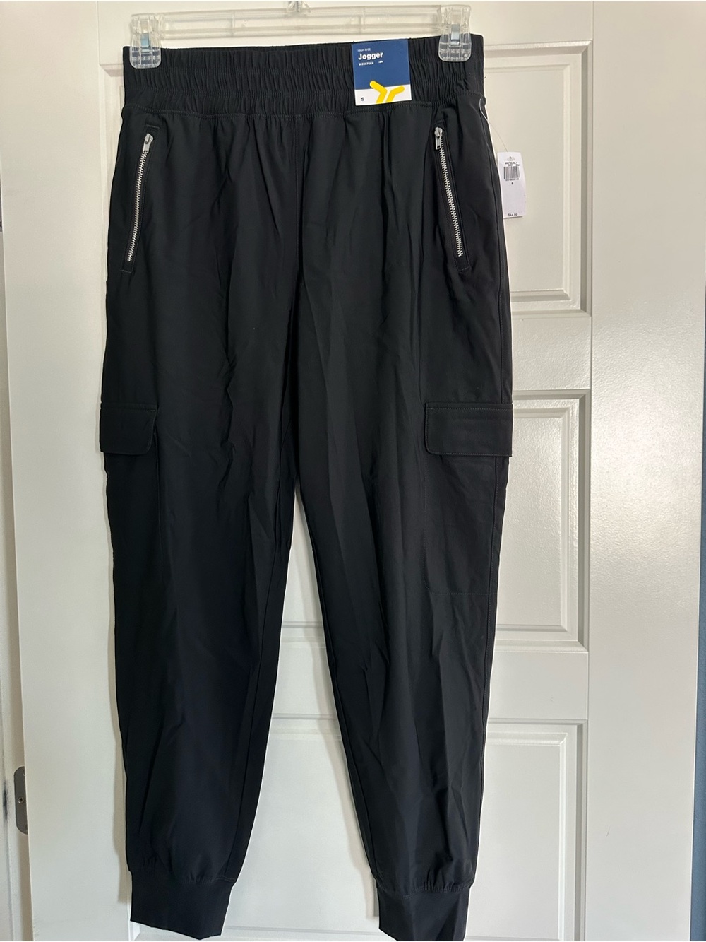 NWT Old Navy Women's Black High Rise “Sleektek” Joggers